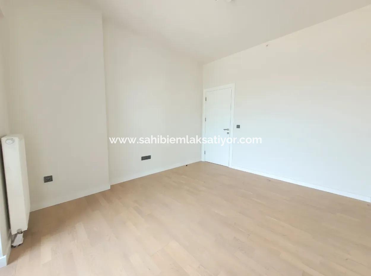 Kiralık Beytepe İncek Bulvar Loft Satılık 1+1 45 M² 20.Kat Daire
