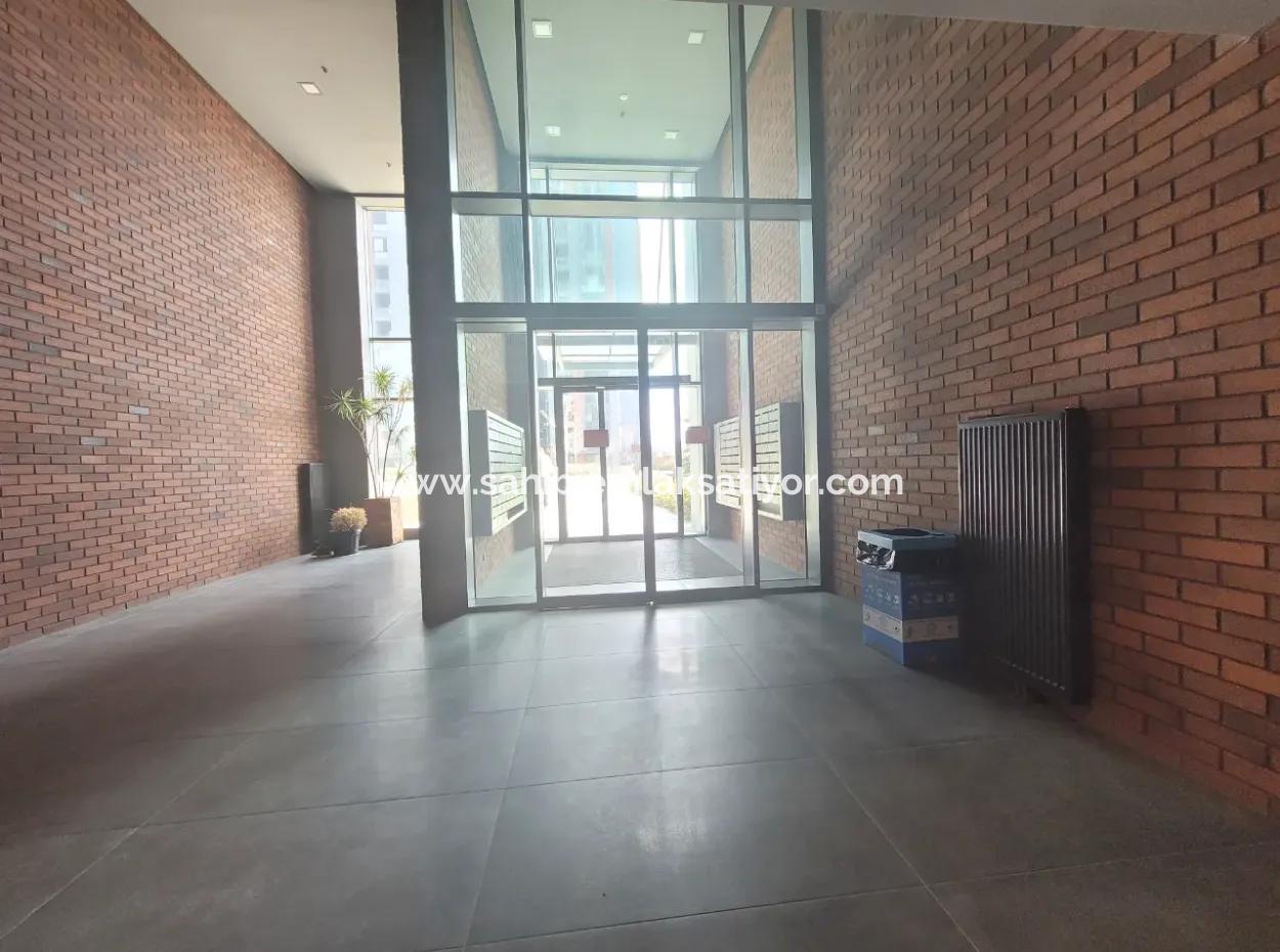 Kiralık Beytepe İncek Bulvar Loft Satılık 1+1 45 M² 20.Kat Daire