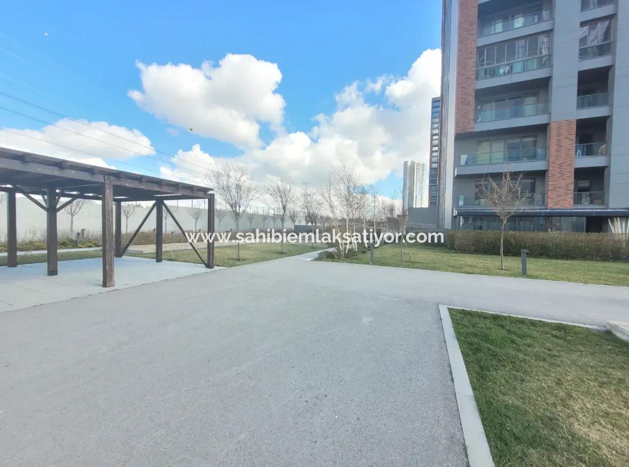 Kiralık Beytepe İncek Bulvar Loft Satılık 1+1 55 M² 17.Kat Daire