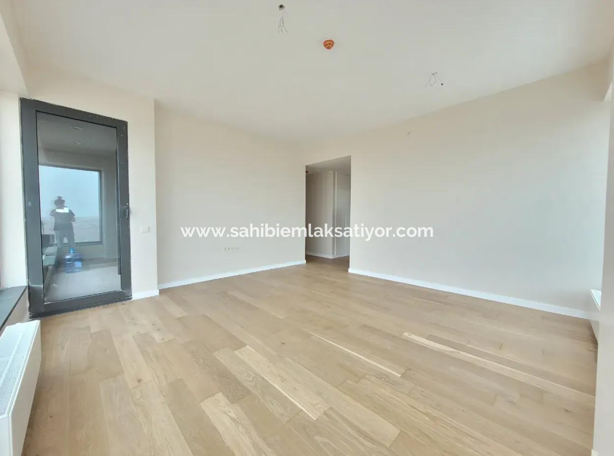 İncek Loft Satılık  2+1 85 M² 23.Kat Mogan Cephe Daire