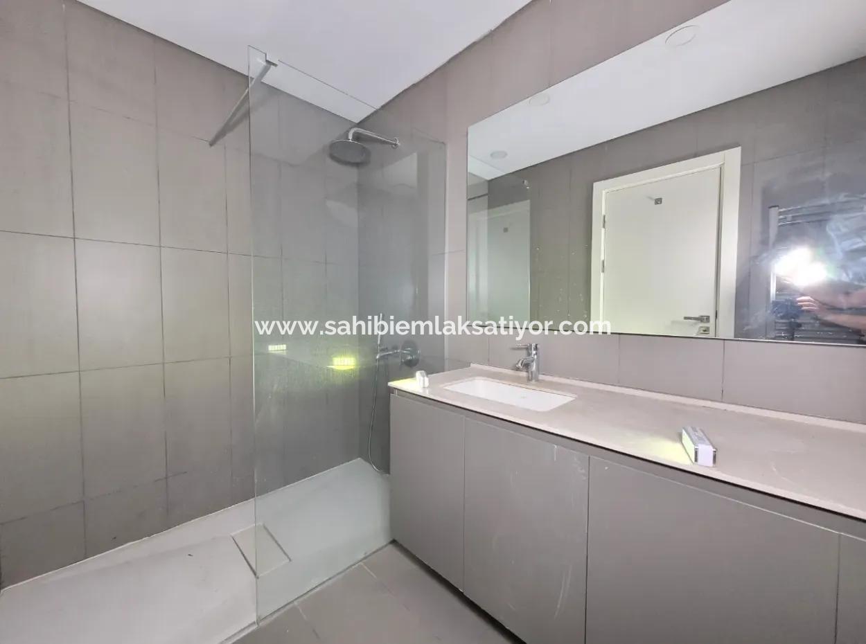 İncek Loft Satılık  2+1 85 M² 23.Kat Mogan Cephe Daire