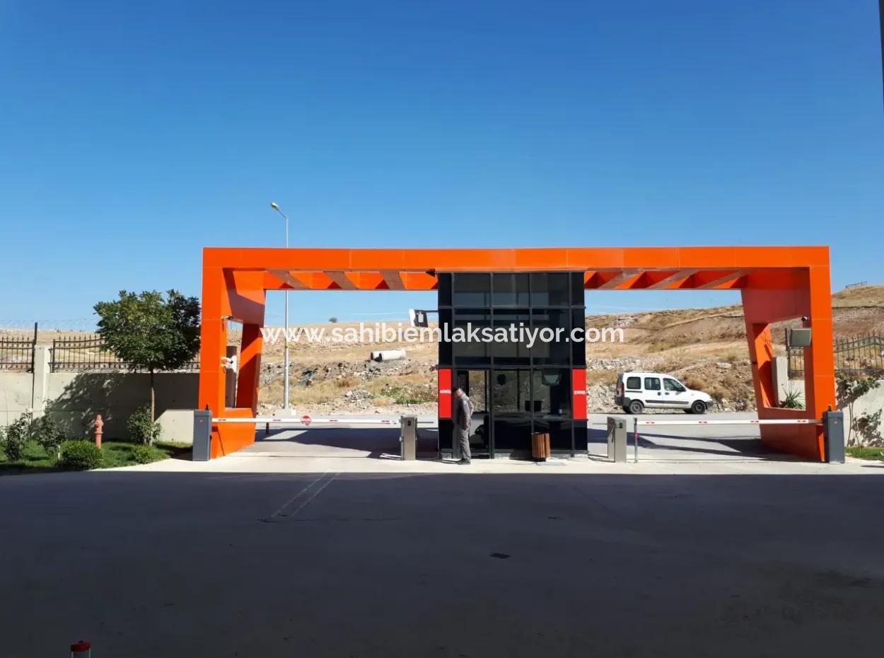 Lüks Eşyalı  İncek Prestij Satılık  1+1 62 M² 15.Kat Daire