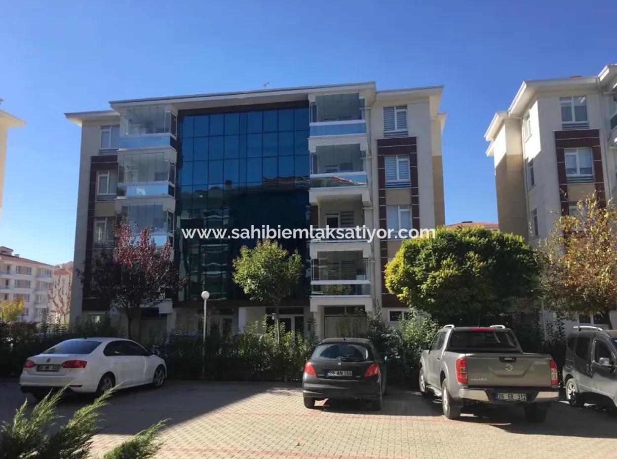 Kiracısız Kök Tapu Eskişehir Tepebaşı Batıkent Demirel Vizyon  Sitesi Satılık 2.Kat 3+1 Daire