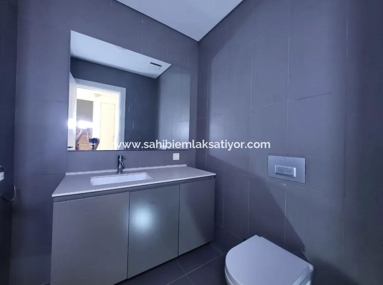 Kiracısız İncek Loft Satılık  2+1 Dubleks Şehir Manzaralı 2.Kat Daire