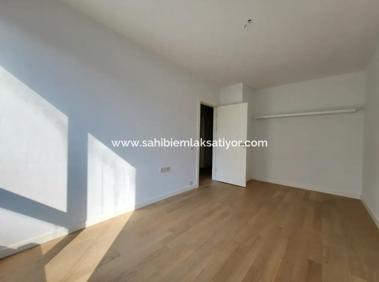 Kiracısız İncek Loft Satılık  2+1 Dubleks Şehir Manzaralı 2.Kat Daire