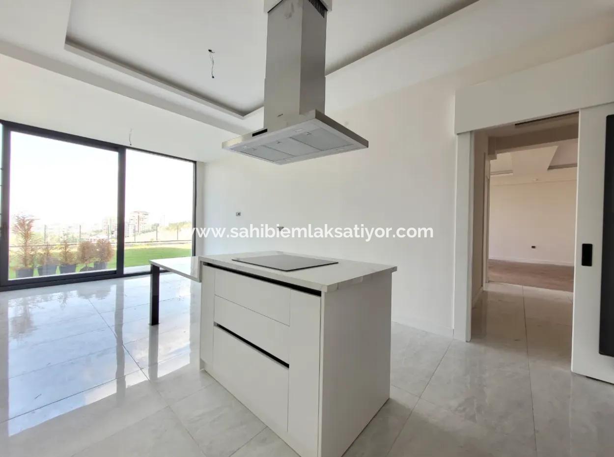 Ankara Çayyolu Alacaatlı Mh. Satılık Viole Sitesi As Royal Prestij Yatay Mimarı Bahçe Katı  4+1 Daire