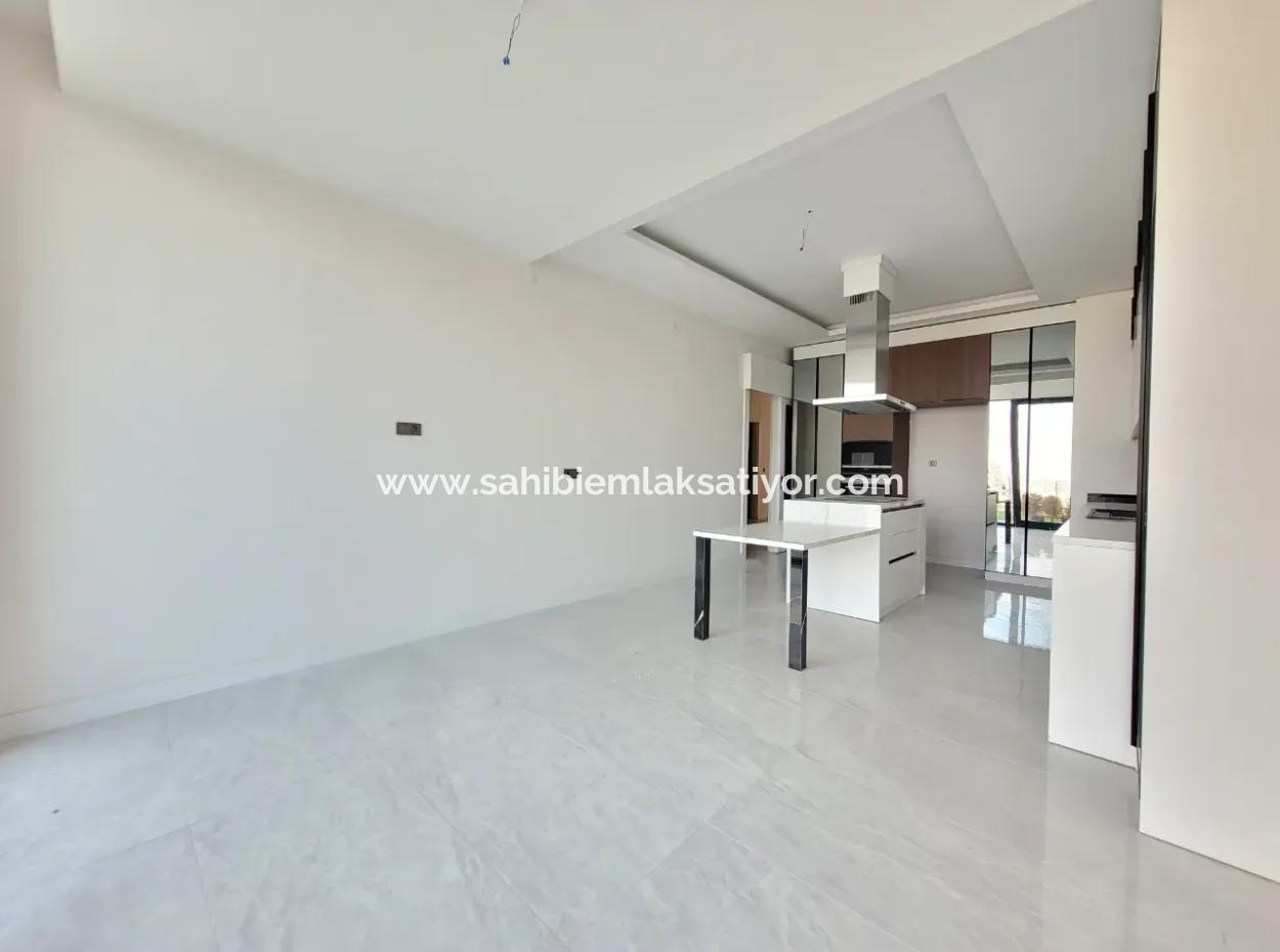 Ankara Çayyolu Alacaatlı Mh. Satılık Viole Sitesi As Royal Prestij Yatay Mimarı Bahçe Katı  4+1 Daire