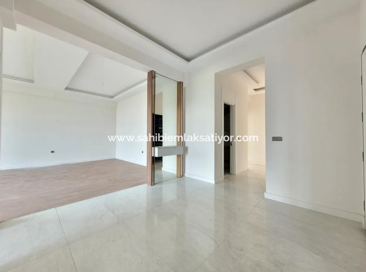 Ankara Çayyolu Alacaatlı Mh. Satılık Viole Sitesi As Royal Prestij Yatay Mimarı Bahçe Katı  4+1 Daire