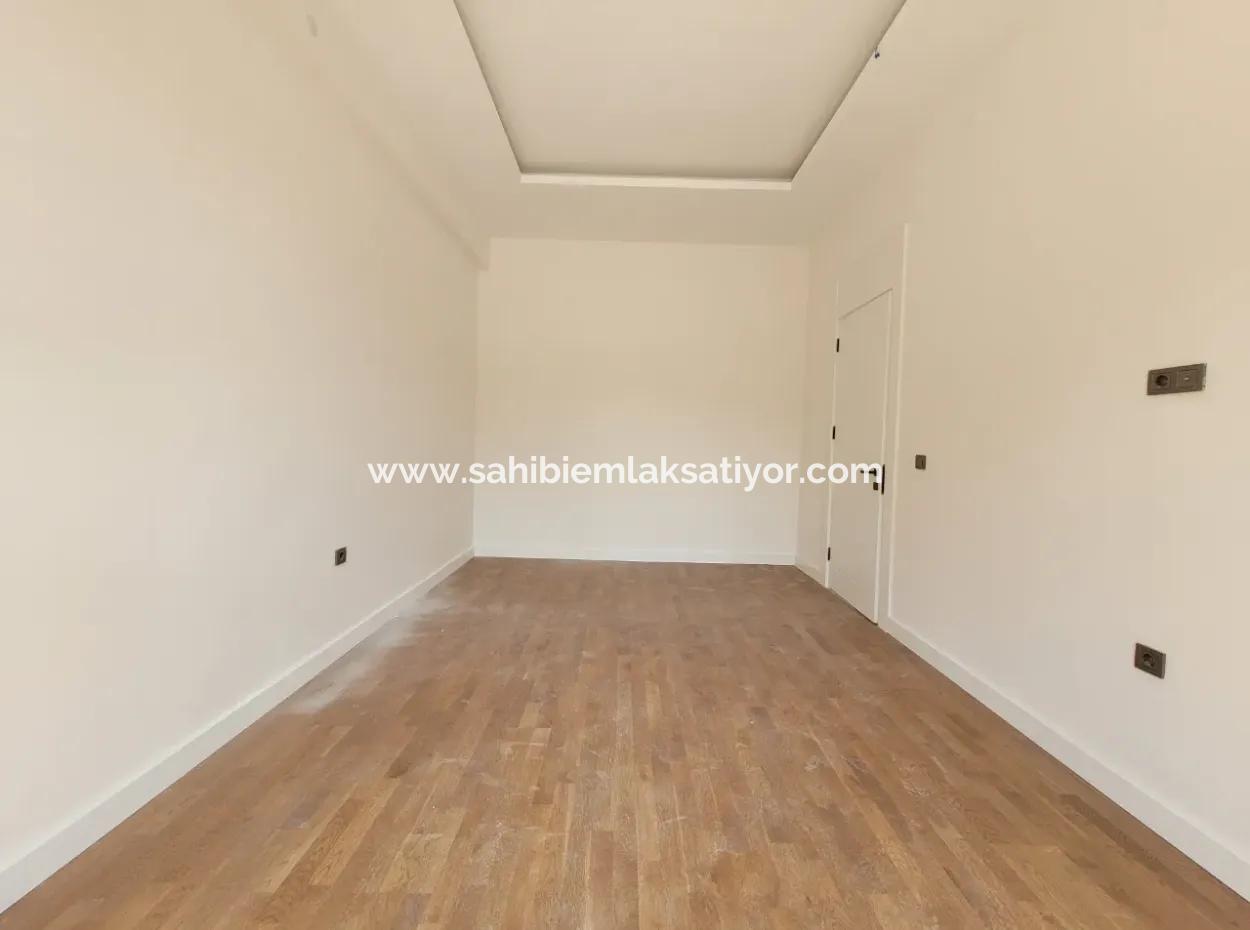 Ankara Çayyolu Alacaatlı Mh. Satılık Viole Sitesi As Royal Prestij Yatay Mimarı Bahçe Katı  4+1 Daire