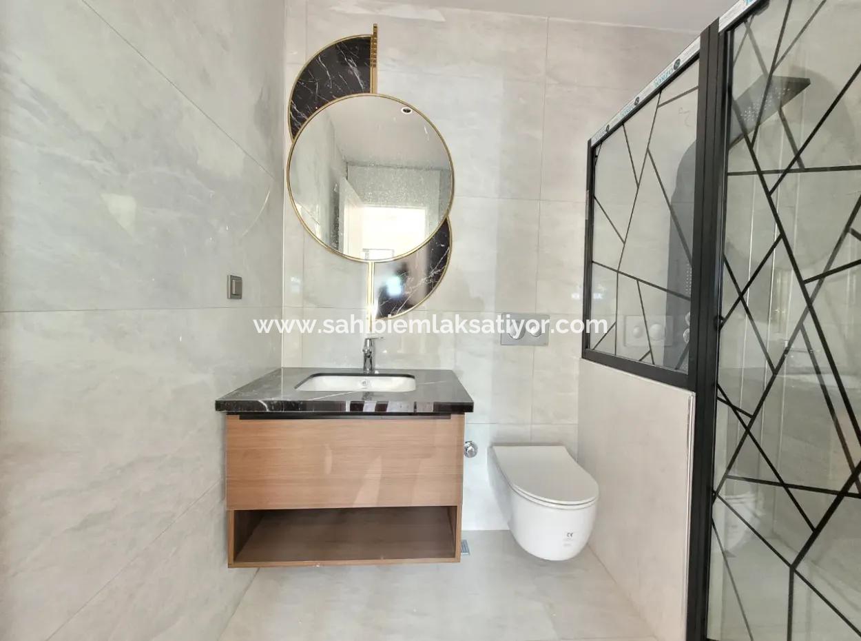 Ankara Çayyolu Alacaatlı Mh. Satılık Viole Sitesi As Royal Prestij Yatay Mimarı Bahçe Katı  4+1 Daire