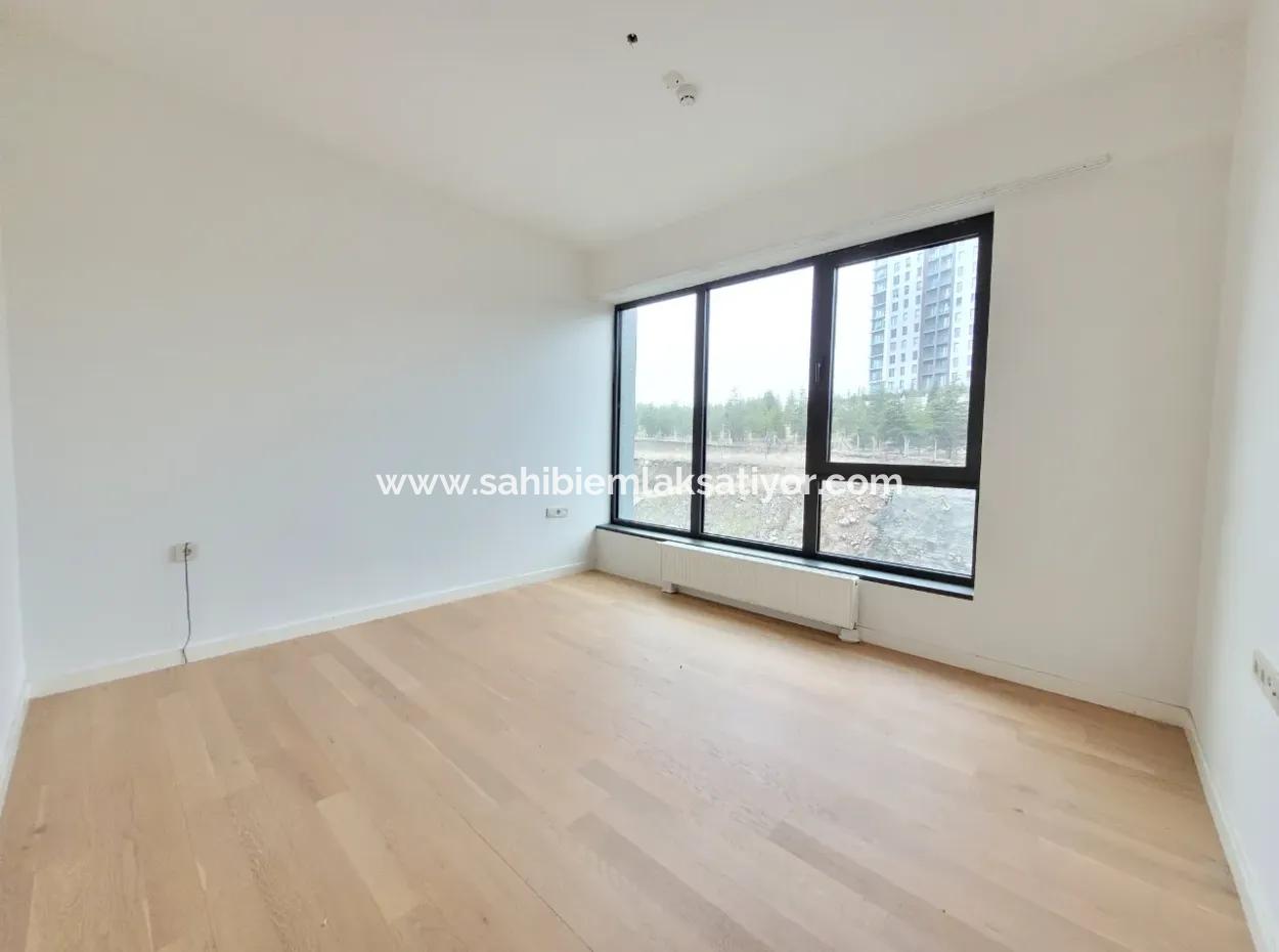 İncek Loft Satılık Teraslı  3+1 Şehir Manzaralı 3.Kat Daire