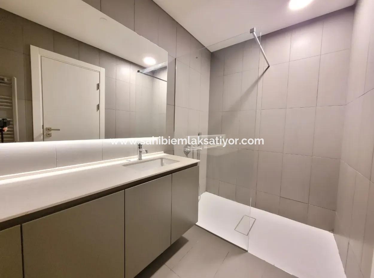 İncek Loft Satılık Teraslı  3+1 Şehir Manzaralı 3.Kat Daire