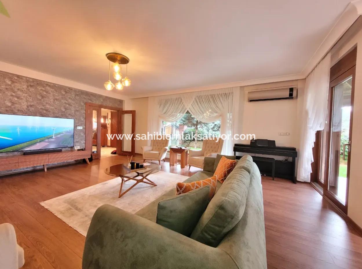 Vatandaşlığa Uygun Bursa Nilüfer Konak Mah. 340 M ² Panoramik Manzaralı Tam Müstakil Dubleks Satılık Villa
