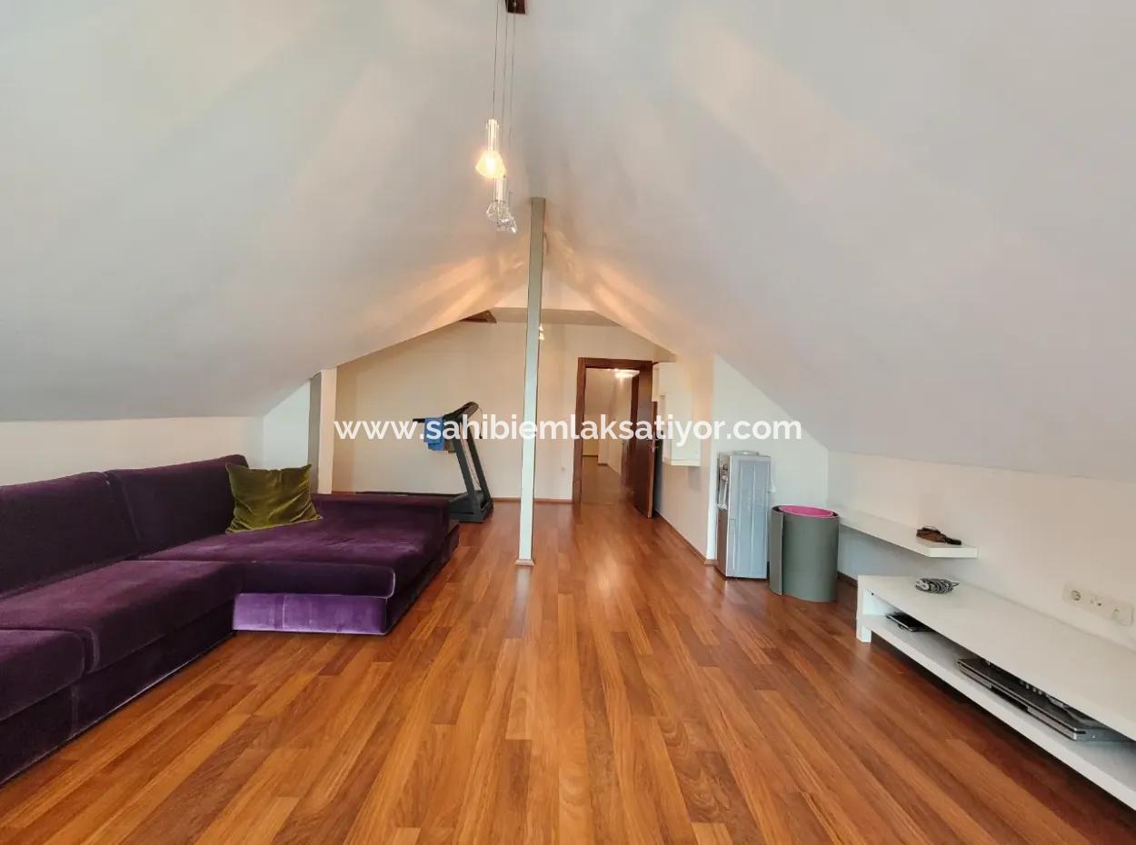 Vatandaşlığa Uygun Bursa Nilüfer Konak Mah. 340 M ² Panoramik Manzaralı Tam Müstakil Dubleks Satılık Villa