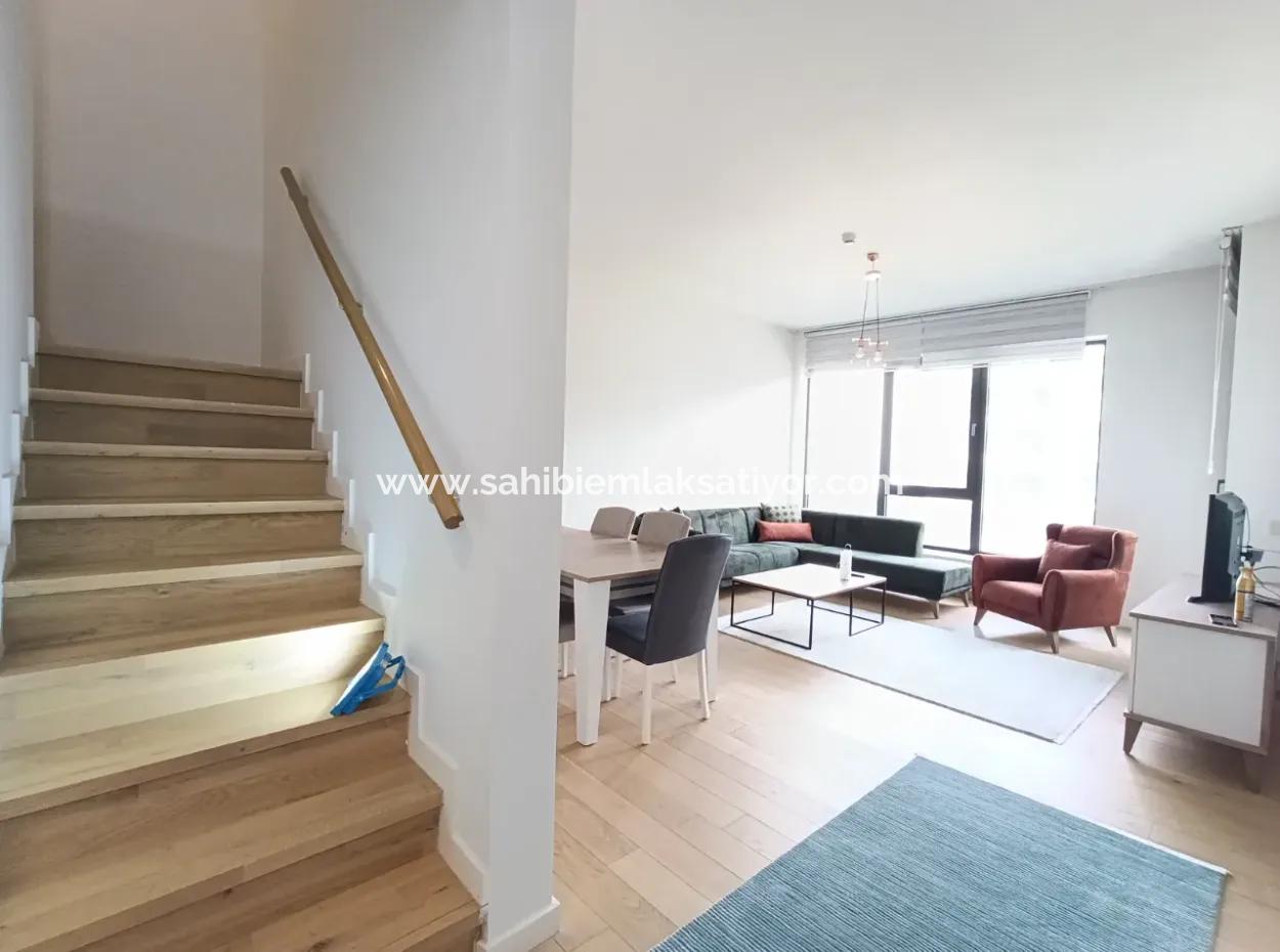 Boş Krediye Uygun Göl Manzaralı İncek Loft Satılık  3+1 Dubleks Peyzaj Manzaralı 2.Kat Daire