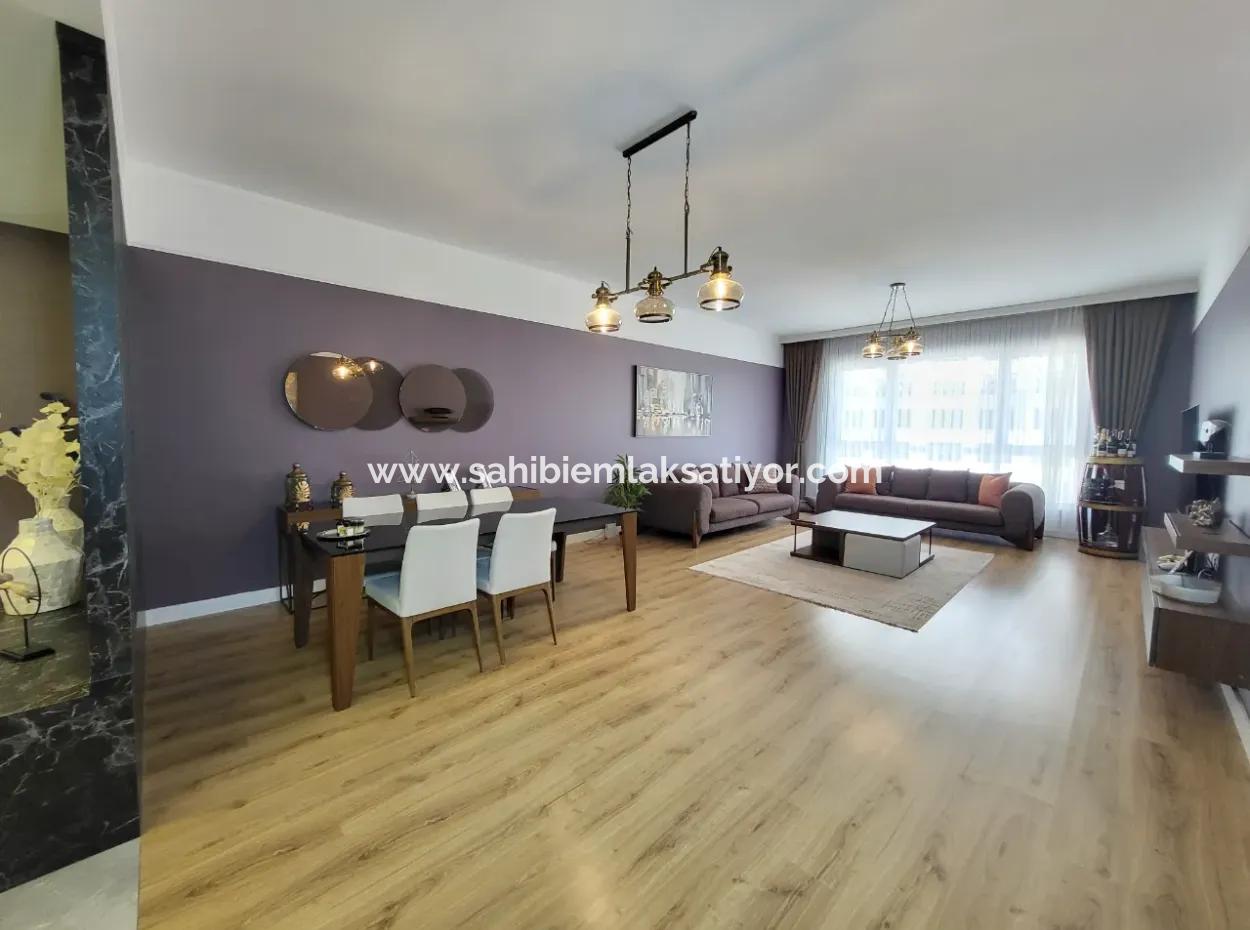 Taşpınar Mah. Faras Panora Lüks Yapılı Satılık 4,5+1 7.Kat Daire Gölbaşı Ankara