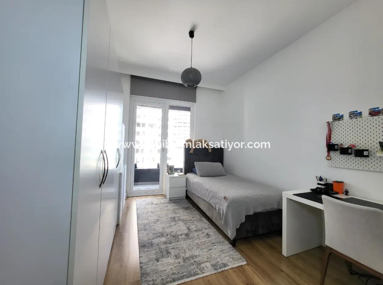 Taşpınar Mah. Faras Panora Lüks Yapılı Satılık 4,5+1 7.Kat Daire Gölbaşı Ankara