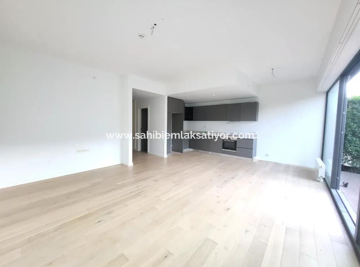 Kiracısız İncek Loft Satılık  2+1 Bahçe Dubleks Şehir Manzaralı Daire