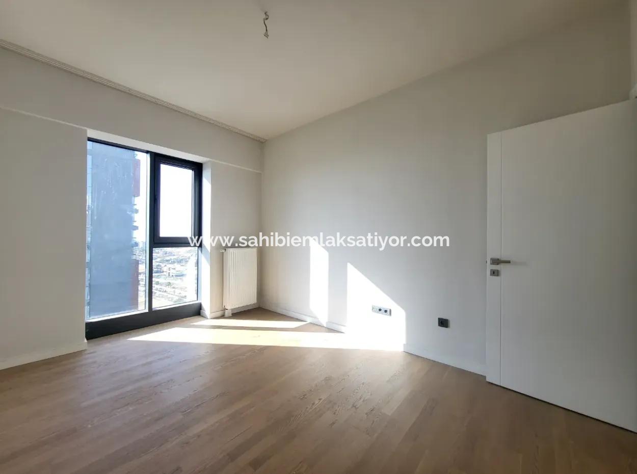 Kiralık Beytepe İncek Bulvar Loft Satılık 1+1 45 M² 18.Kat Daire