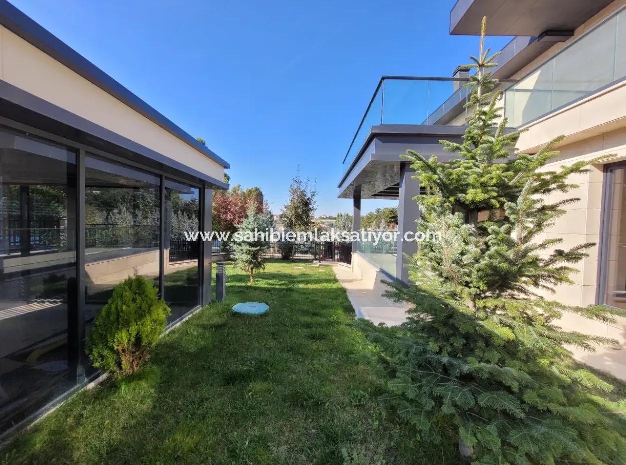 İncek 800 M²  Arsa Da Lüks Dubleks Villa 4+2  İncek Mahallesi Gölbaşı Ankara Türkiye