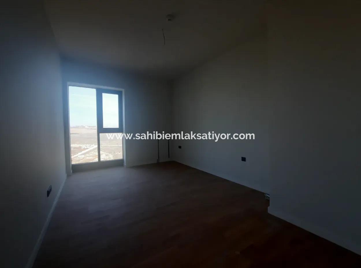 Beytepe İncek Bulvar Loft Satılık 5+1 12.Kat Kiracısız Daire