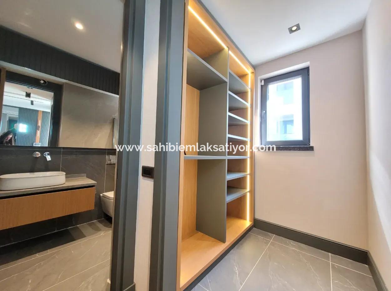 İncek 800 M²  Arsa Da Lüks Dubleks Villa 4+2  İncek Mahallesi Gölbaşı Ankara Türkiye