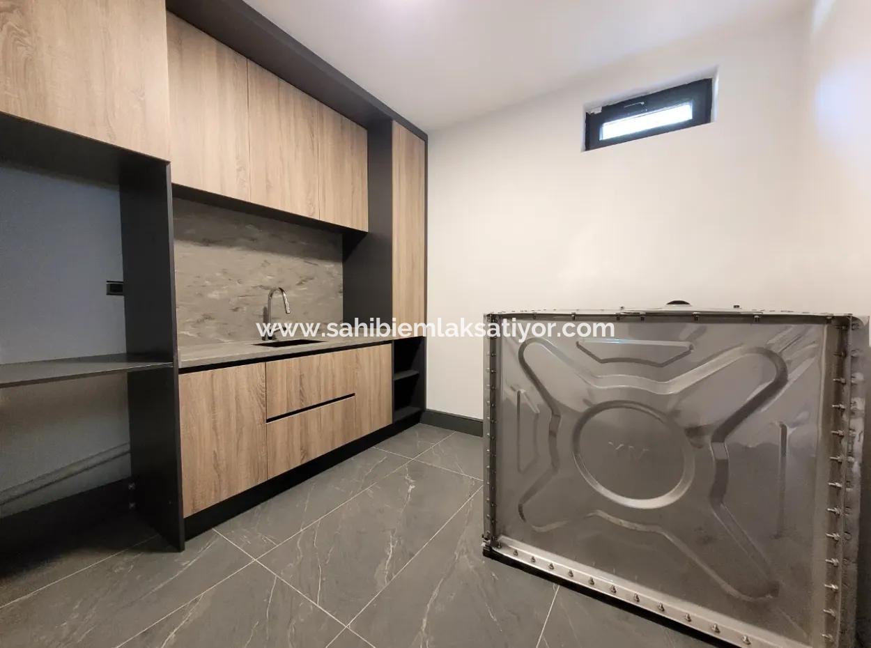 İncek 800 M²  Arsa Da Lüks Dubleks Villa 4+2  İncek Mahallesi Gölbaşı Ankara Türkiye
