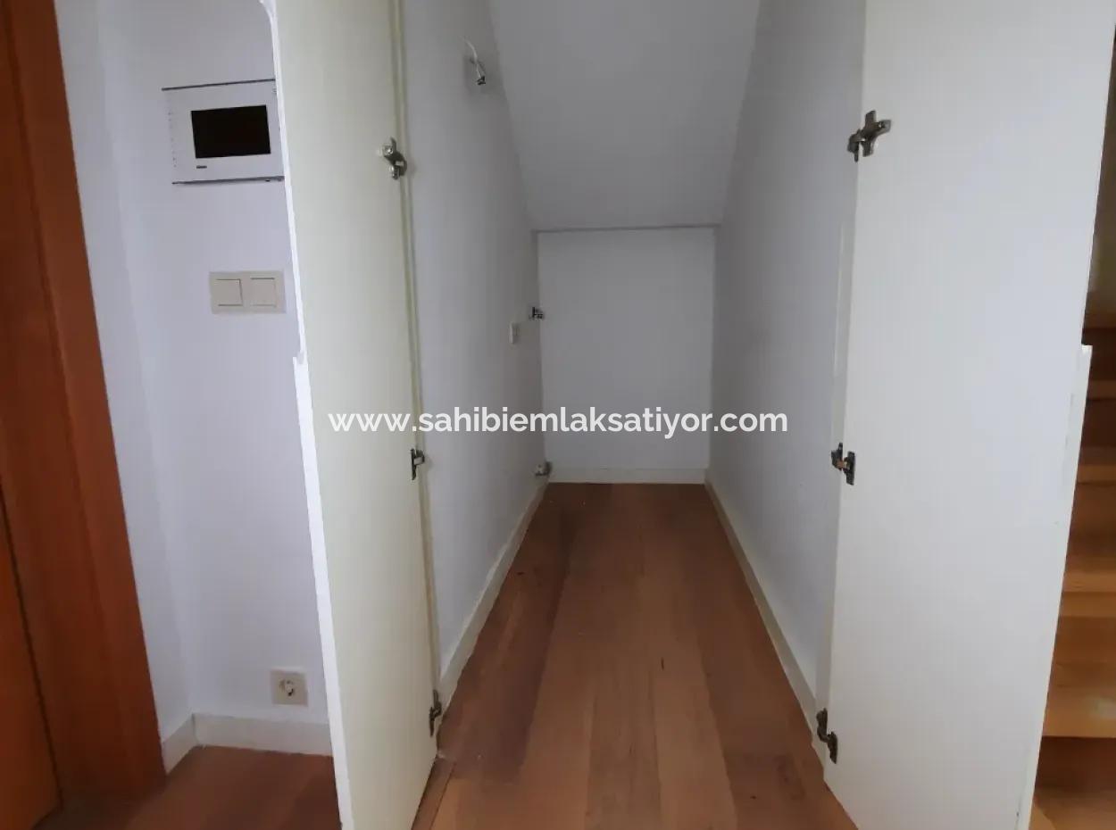 Göl Manzaralı Krediye Uygun İncek Loft Satılık  3+1 Dubleks Peyzaj Manzaralı 2.Kat Daire