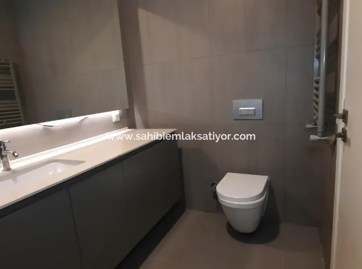 İncek Loft Satılık Teraslı  3+1 Şehir Manzaralı 3.Kat Daire