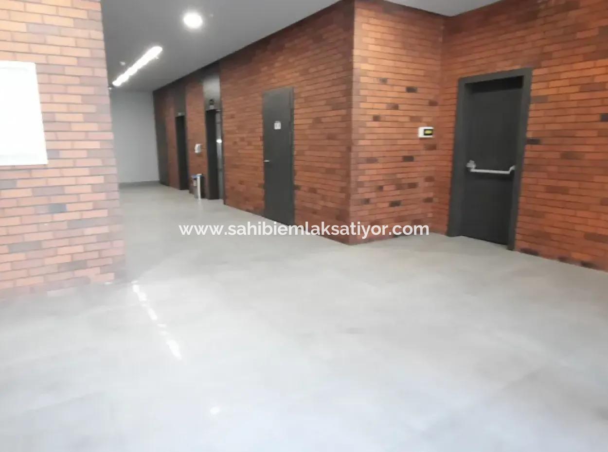 Boş Beytepe İncek Bulvar Loft Satılık 1+1 46 M² 9.Kat Göl Manzaralı Daire