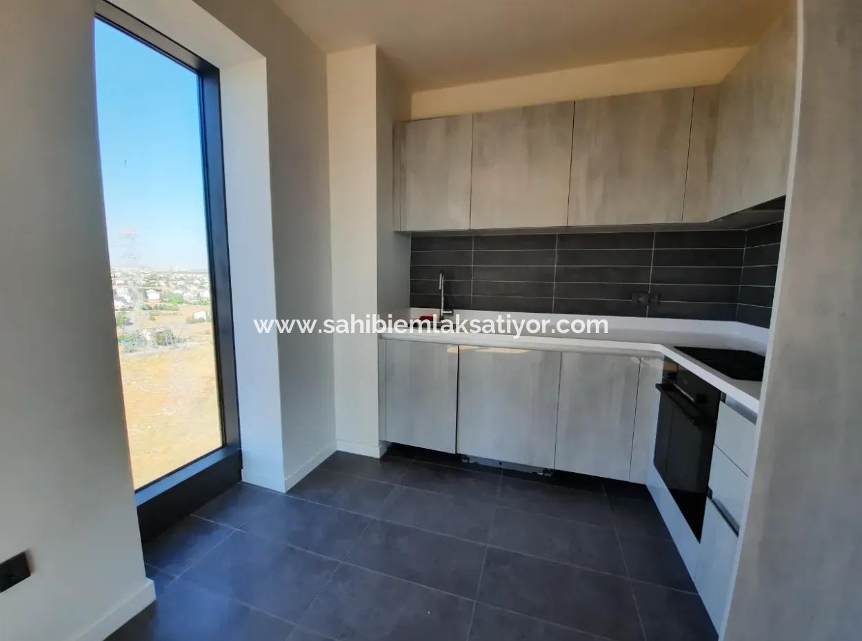 Boş Beytepe İncek Bulvar Loft Satılık 1+1 46 M² 2.Kat Güney Cephe Daire