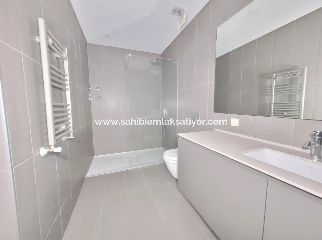 İncek Loft Satılık 2,5+1 Peyzaj Manzaralı 3.Kat Daire