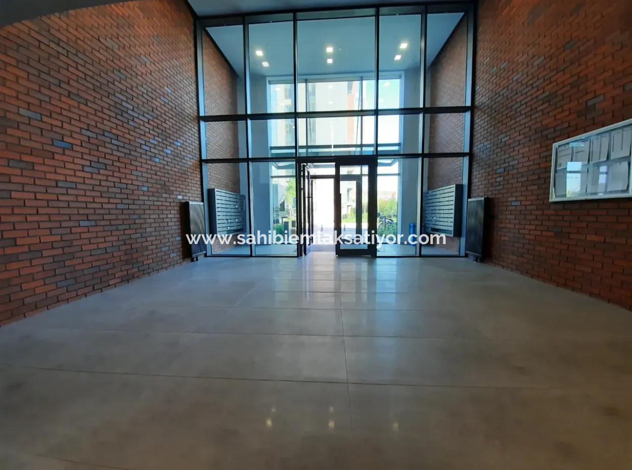 Beytepe İncek Bulvar Loft Satılık 2+1 90 M² 12.Kat Göl Manzaralı Daire