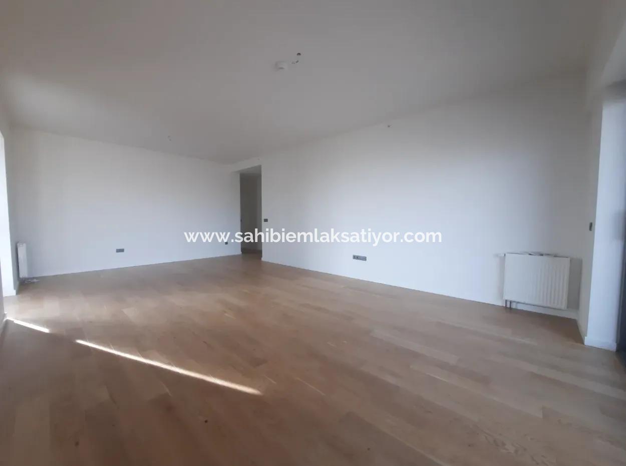 Beytepe İncek Bulvar Loft Satılık 3+1 130 M² 23.Kat Bulvar Manzaralı Daire
