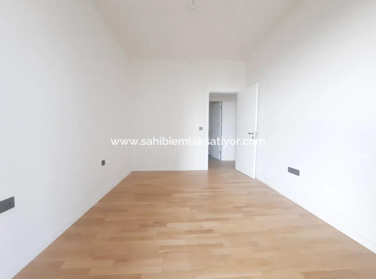 Beytepe İncek Bulvar Loft Satılık 3+1 130 M² 23.Kat Bulvar Manzaralı Daire