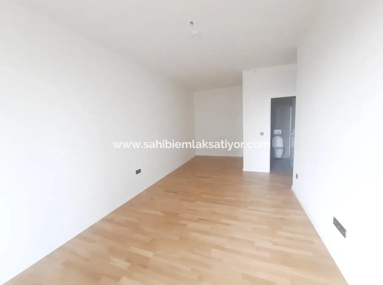 Beytepe İncek Bulvar Loft Satılık 3+1 130 M² 23.Kat Bulvar Manzaralı Daire