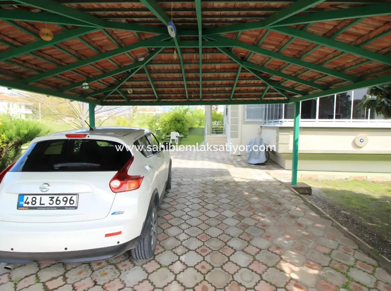 Köyceğiz 585 M² Arsa İçerisinde Satılık 3+1 Bahçe Katı Daire.