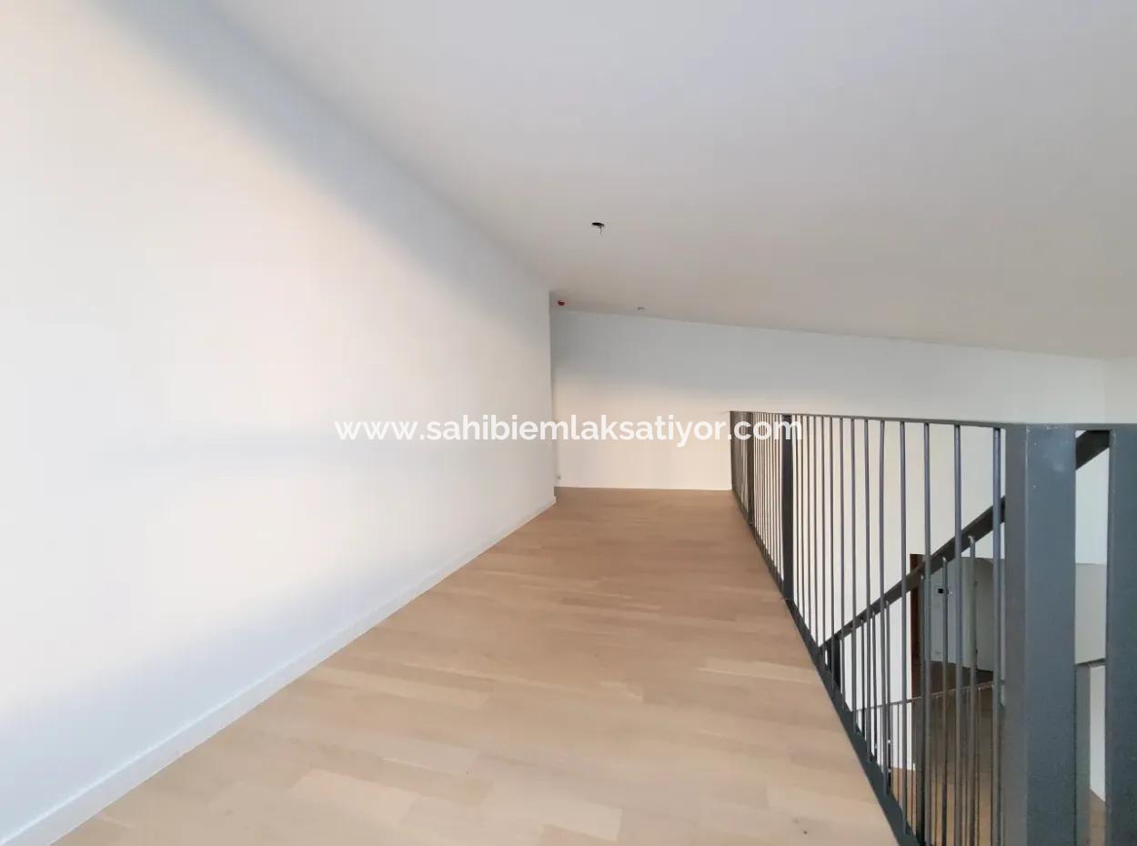 İncek Loft Satılık  5.5+1 Dubleks  Peyzaj Manzaralı 6.Kat Kiracısız Daire