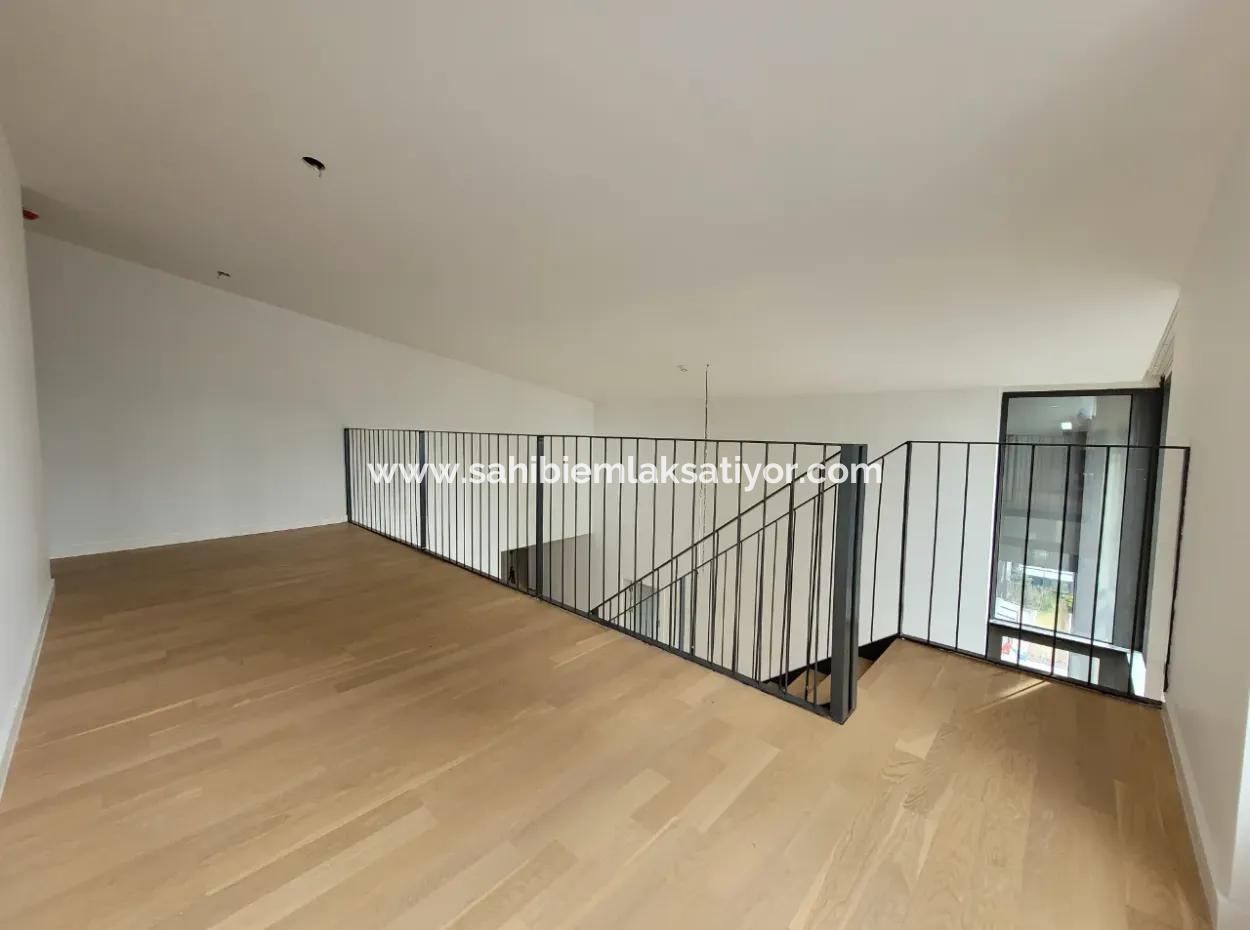 İncek Loft Satılık  5.5+1 Dubleks  Peyzaj Manzaralı 6.Kat Kiracısız Daire