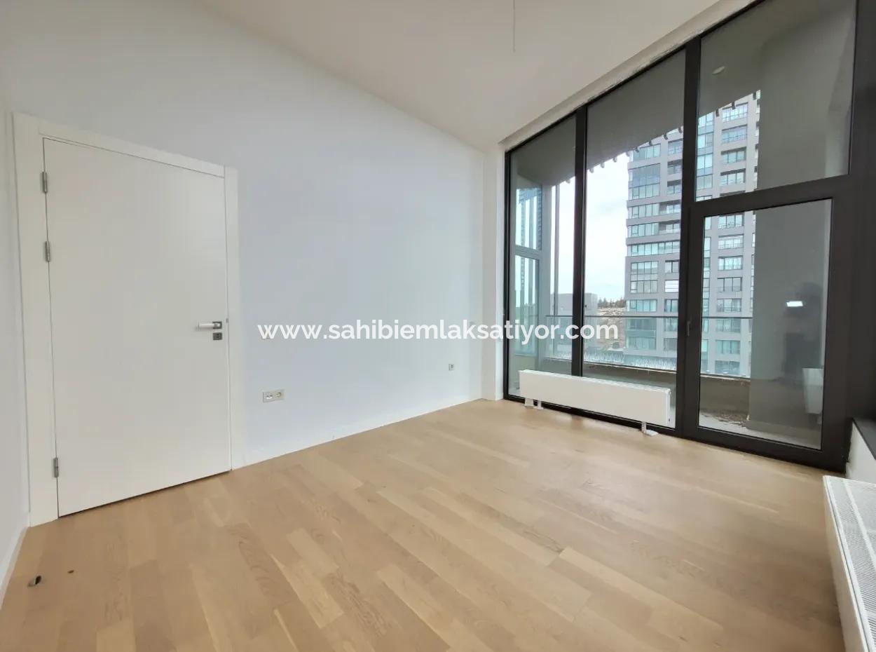 İncek Loft Satılık  5.5+1 Dubleks  Peyzaj Manzaralı 6.Kat Kiracısız Daire