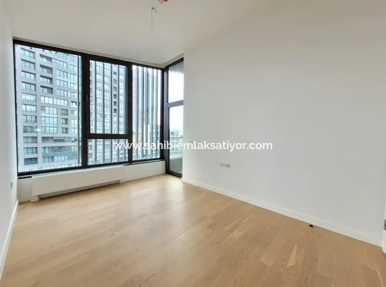 İncek Loft Satılık  5.5+1 Dubleks  Peyzaj Manzaralı 6.Kat Kiracısız Daire