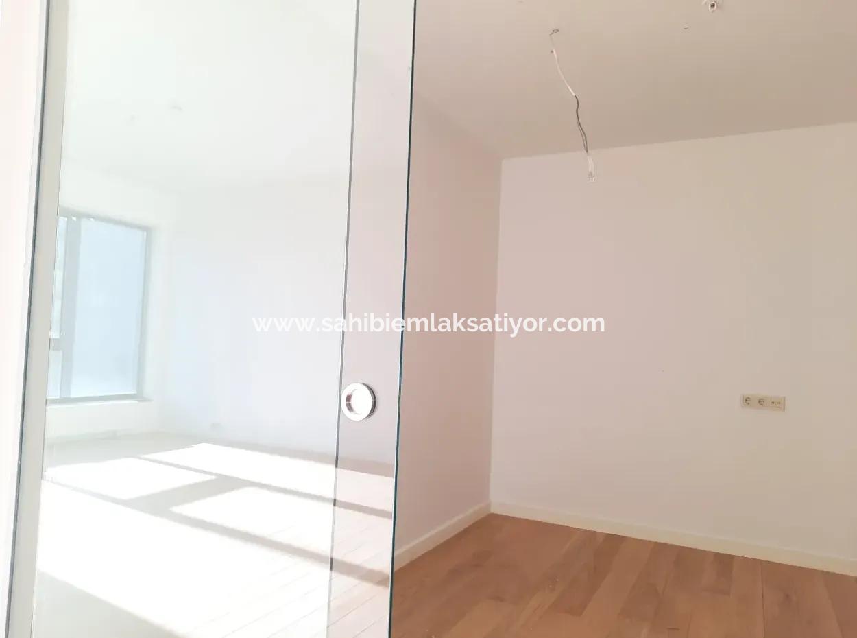 Boş Krediye Uygun İncek Loft Satılık  3+1 Dubleks Peyzaj Manzaralı 1.Kat Daire