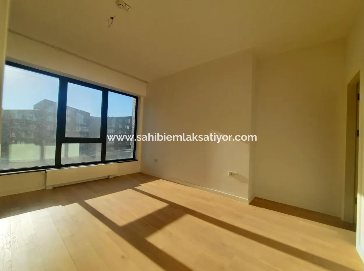 Boş Krediye Uygun İncek Loft Satılık  3+1 Dubleks Peyzaj Manzaralı 1.Kat Daire