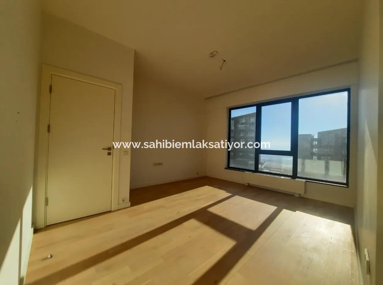 Boş Krediye Uygun İncek Loft Satılık  3+1 Dubleks Peyzaj Manzaralı 1.Kat Daire