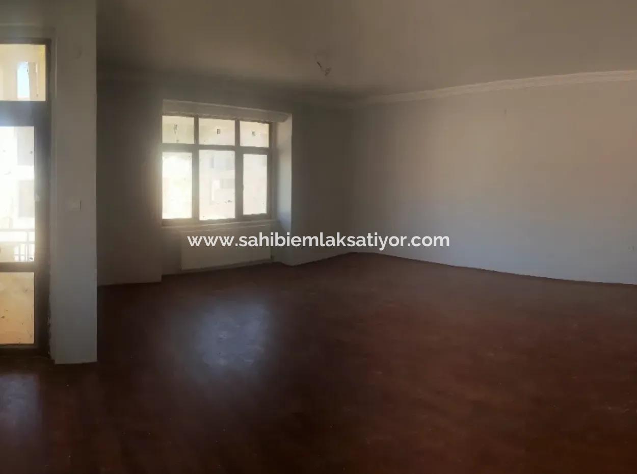 Bilkent 3 Ufuk Sitesi Yanında Oryap Sitesinde Kiralık Lüks 7+1 Villa