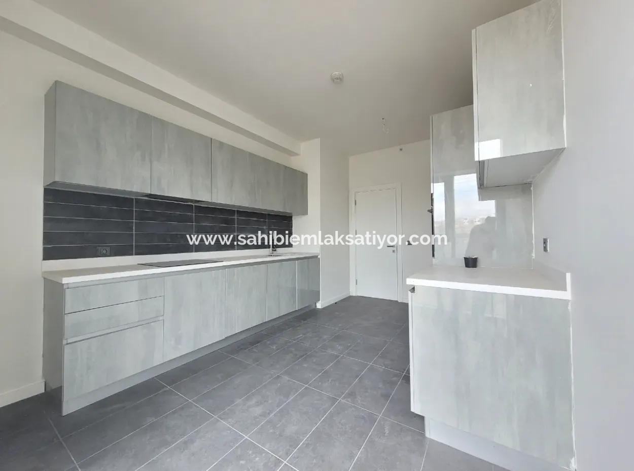 Beytepe İncek Bulvar Loft Satılık 110 M2 2+1  6.Kat Kiracısız Daire