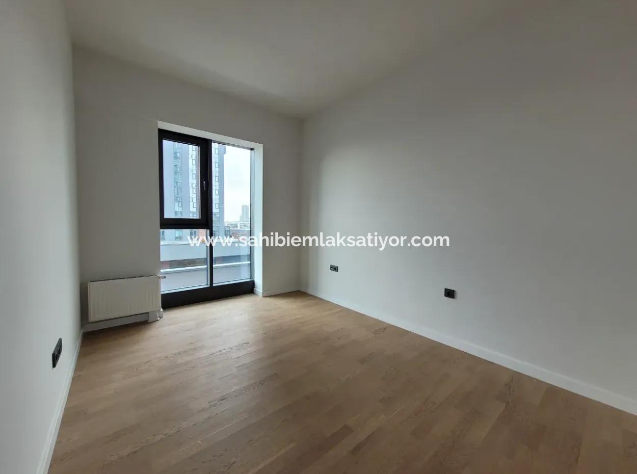 Beytepe İncek Bulvar Loft Satılık 3+1 110 M² 18.Kat Güney Daire