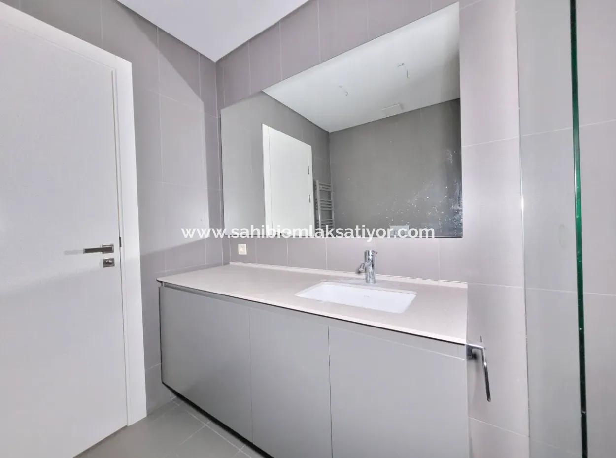 Kiracısız İncek Loft Satılık  2+1 Dubleks Şehir Manzaralı 2.Kat Daire