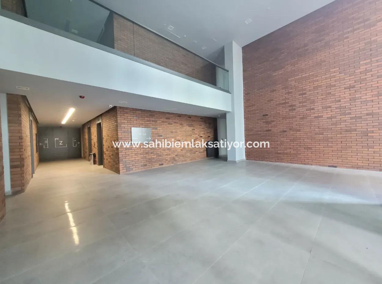 Beytepe İncek Bulvar Loft Satılık 3+1 110 M² 18.Kat Çayyolu Manzaralı Daire