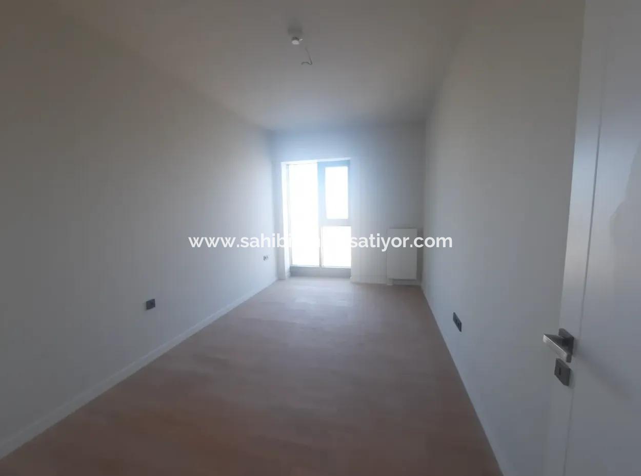 Beytepe İncek Bulvar Loft Satılık 5+1 10.Kat Kiracısız Daire
